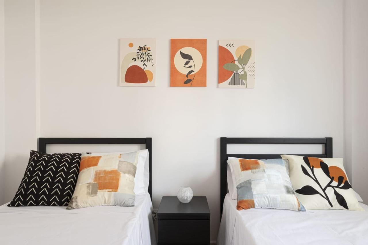 Centric Apartment Gran Via Fira Montjuic L'Hospitalet de Llobregat Bagian luar foto